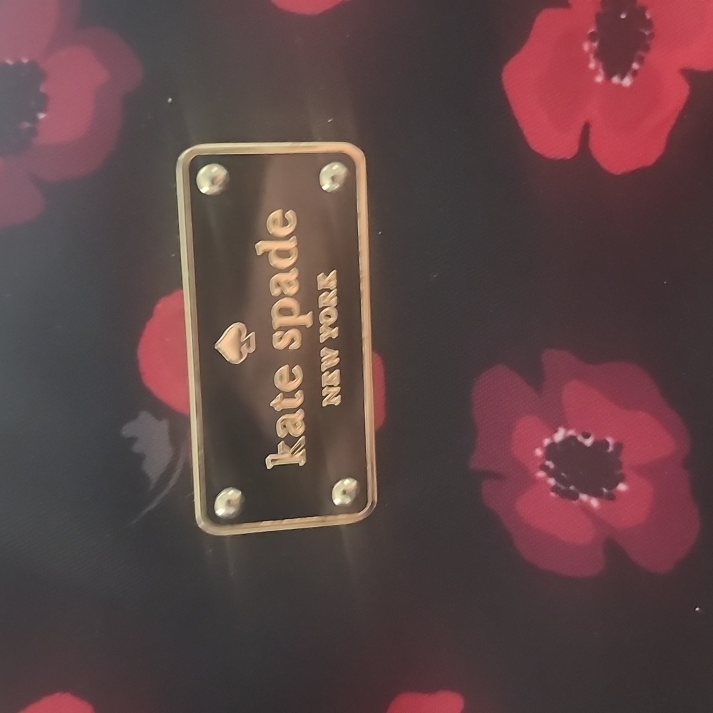 Kate Spade New York "Wilson Road Poppy" Collection - Picture 4 of 12